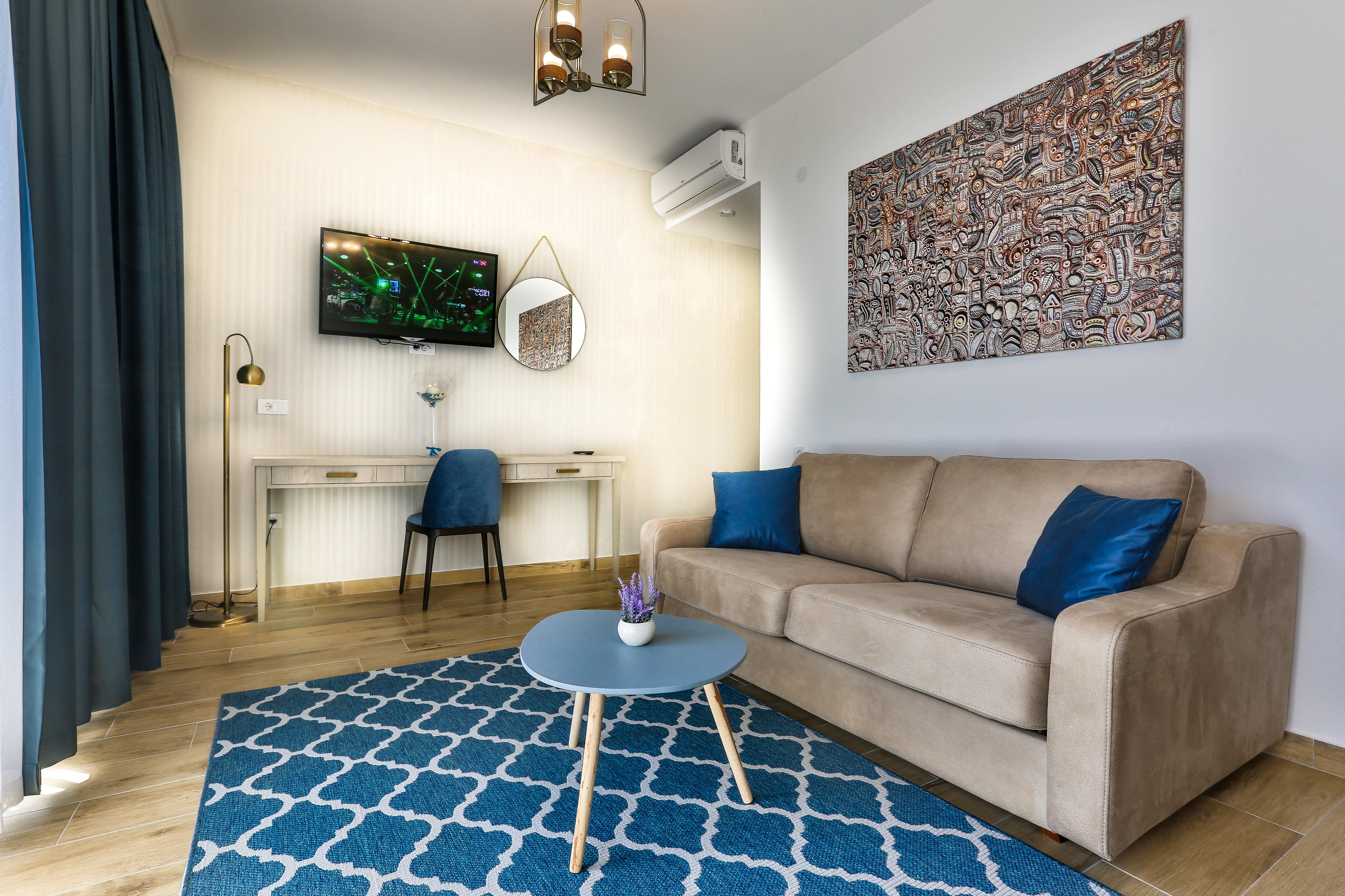 Hotel Harmony By Aycon Petrovac エクステリア 写真